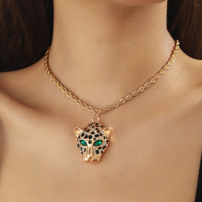 Water Diamond Inlaid Necklace