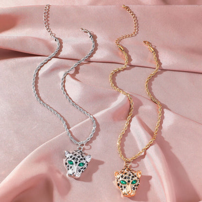 Water Diamond Inlaid Necklace
