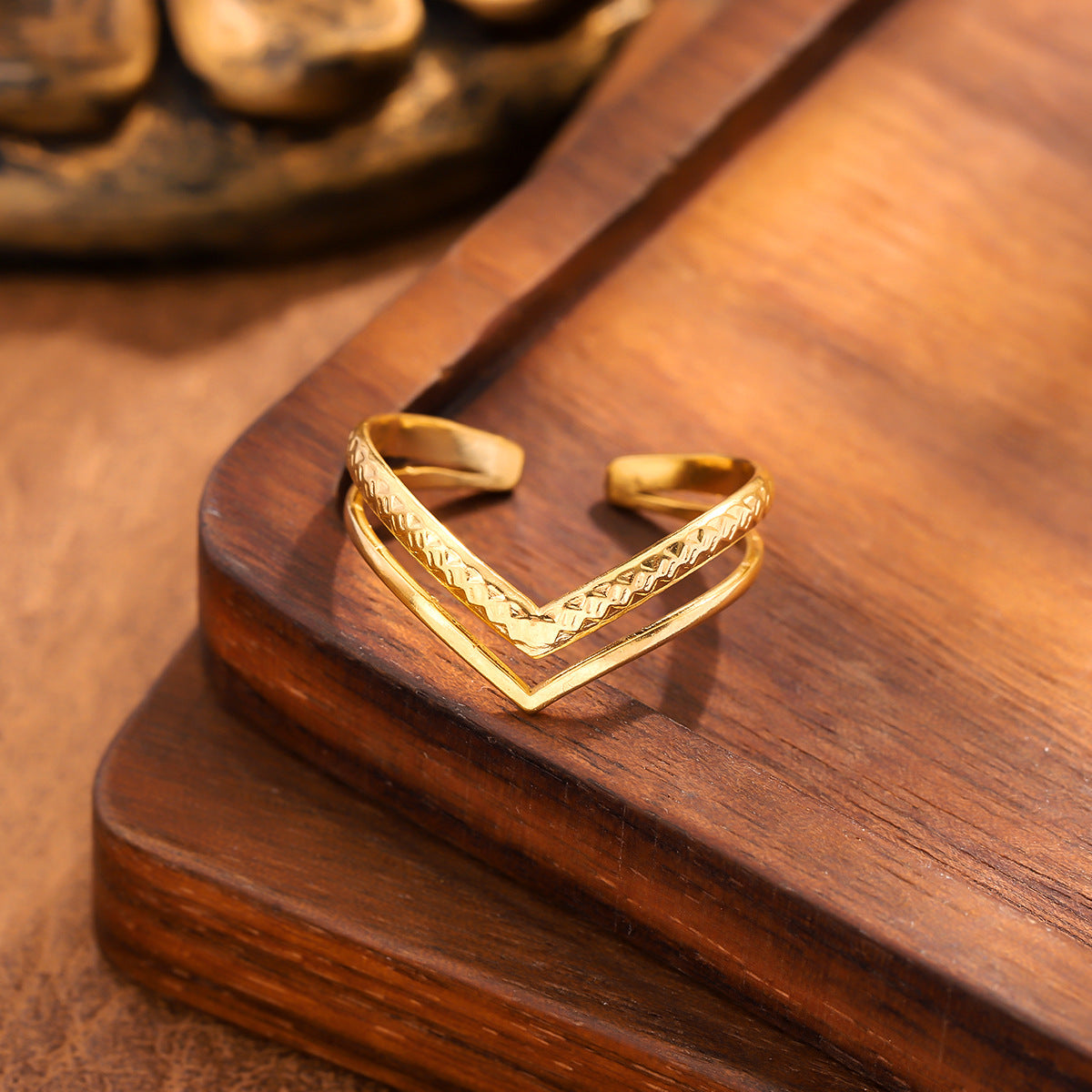 Fashion V-Shaped Ring